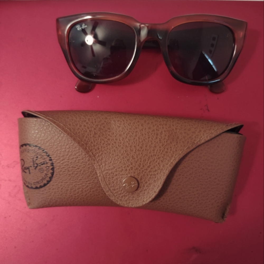 Ray-Ban Tortoise Sunglasses